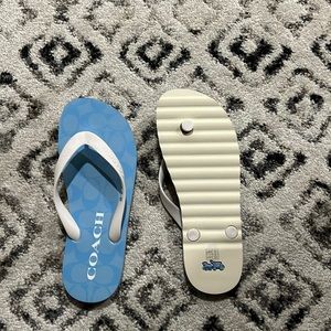Coach flip flops 🩴